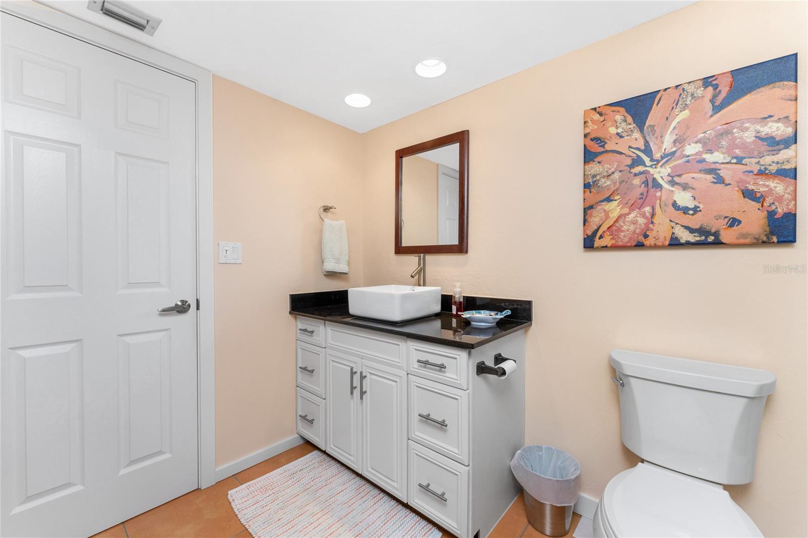 3230 SOUTH SHORE DR #33B