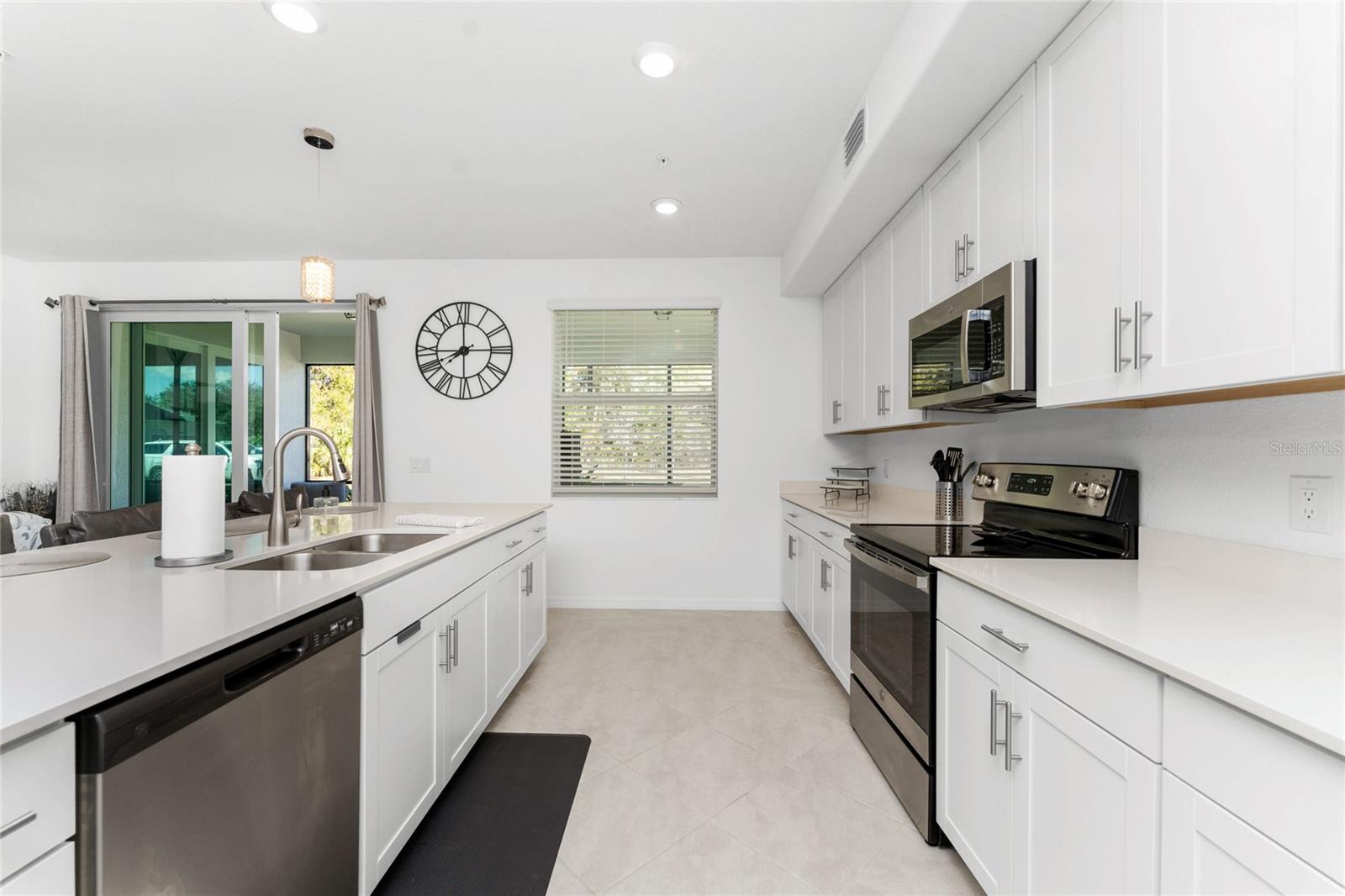 14673 SYCAMORE CT #3512