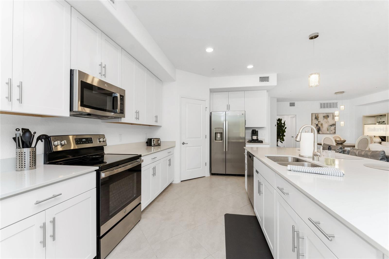 14673 SYCAMORE CT #3512