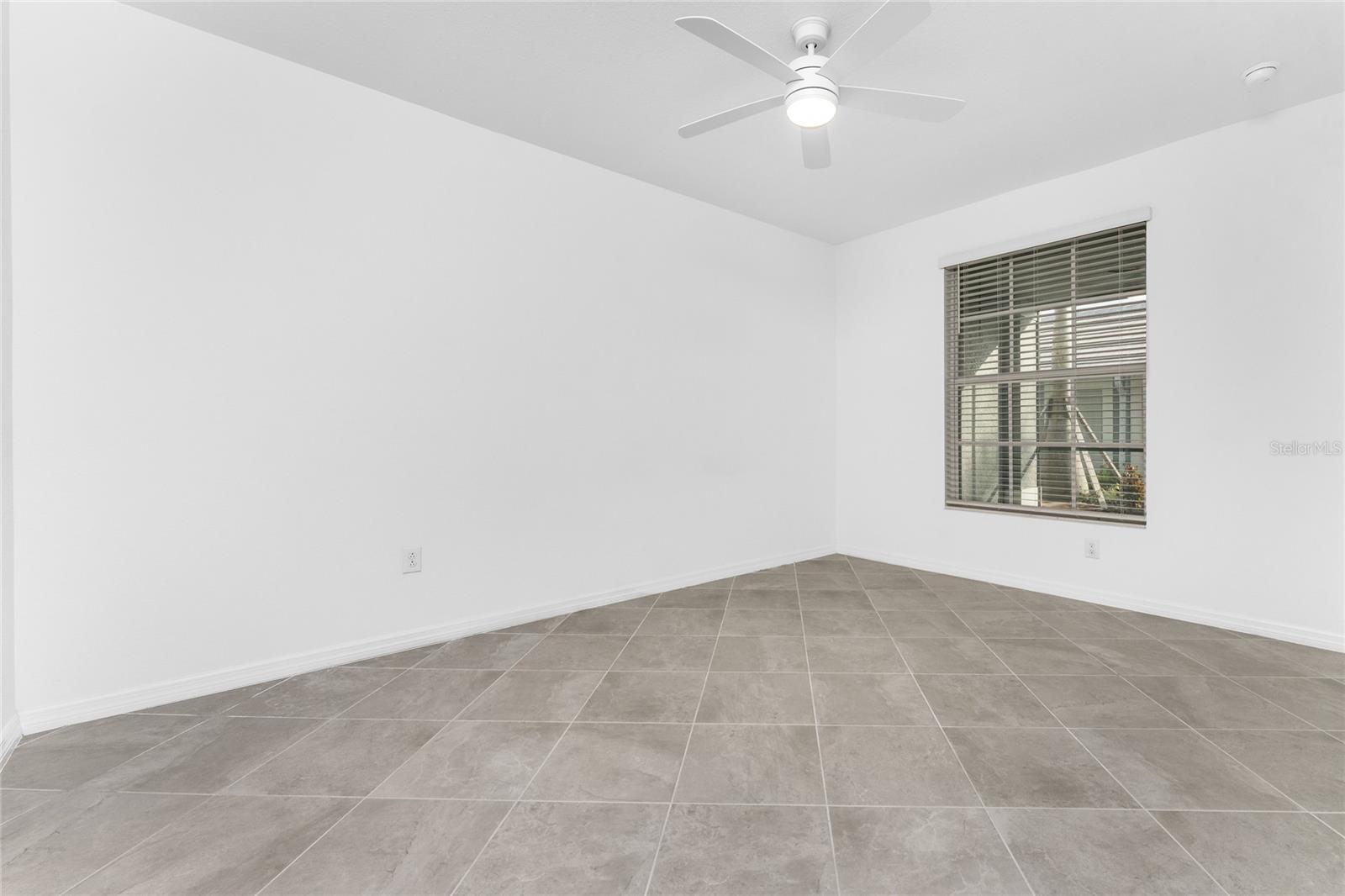 12440 WELLEN GOLF ST #106