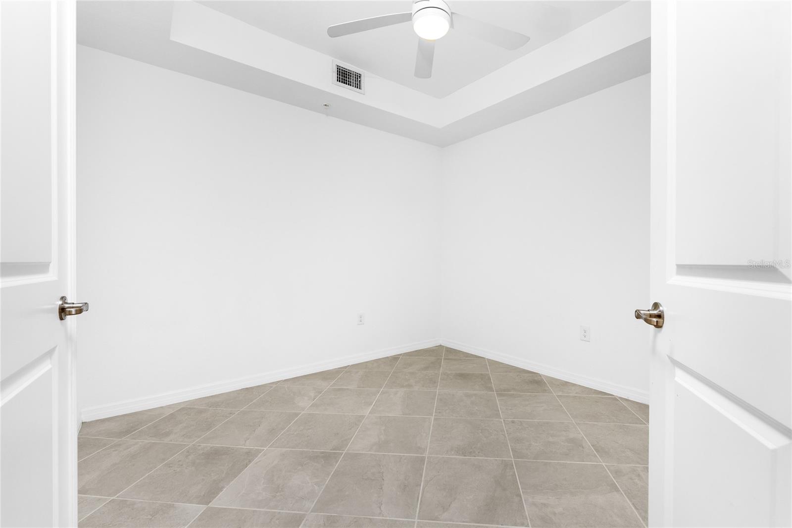 12440 WELLEN GOLF ST #106