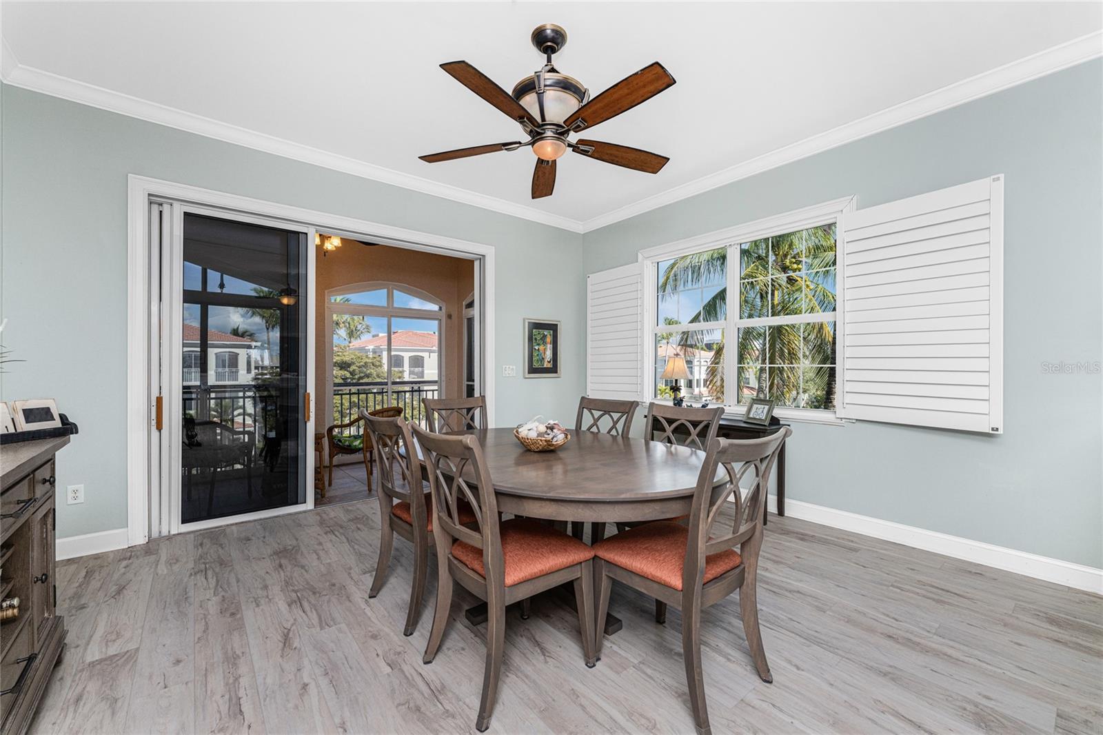 3464 SUNSET KEY CIR #103