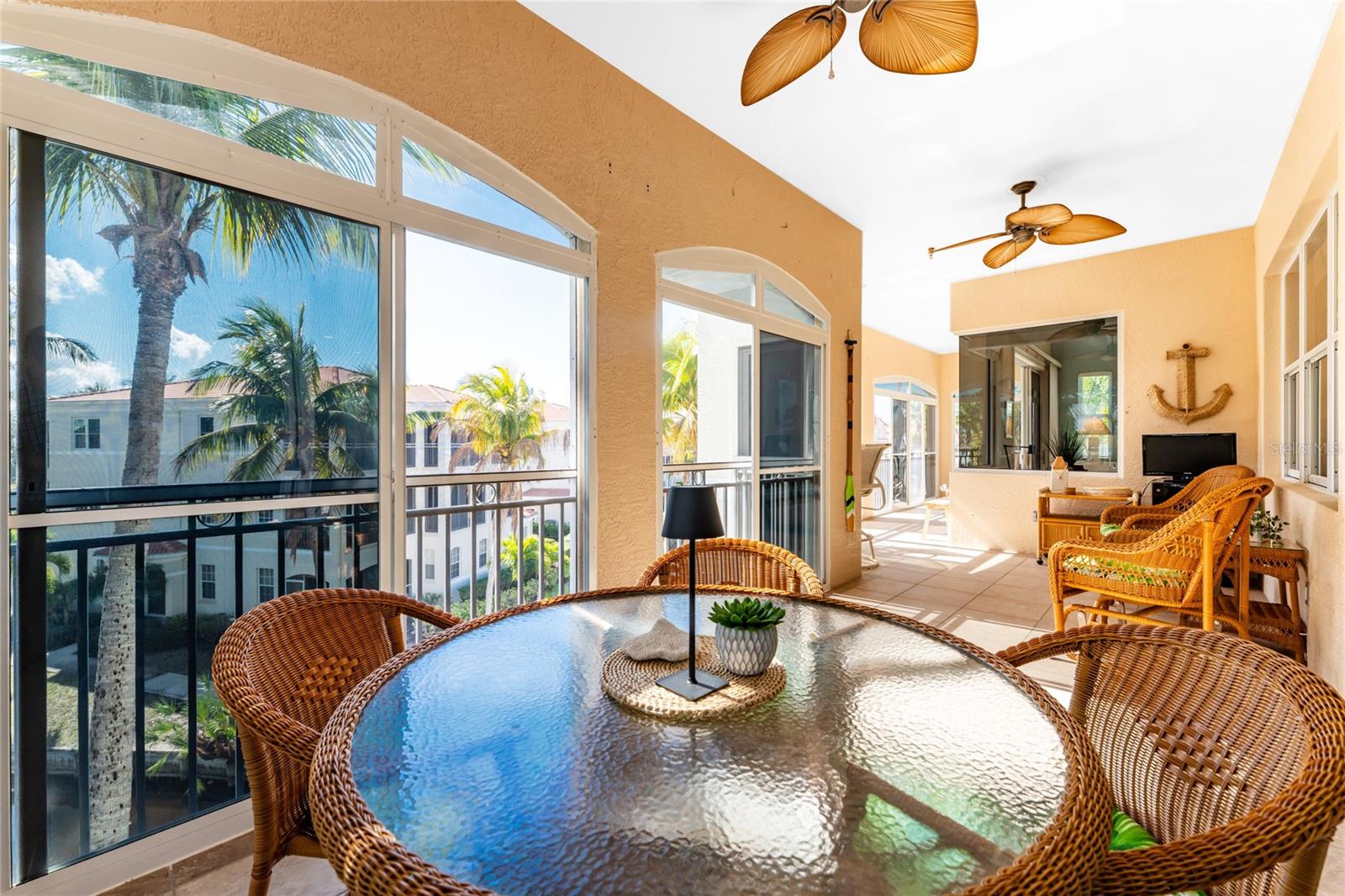 3464 SUNSET KEY CIR #103