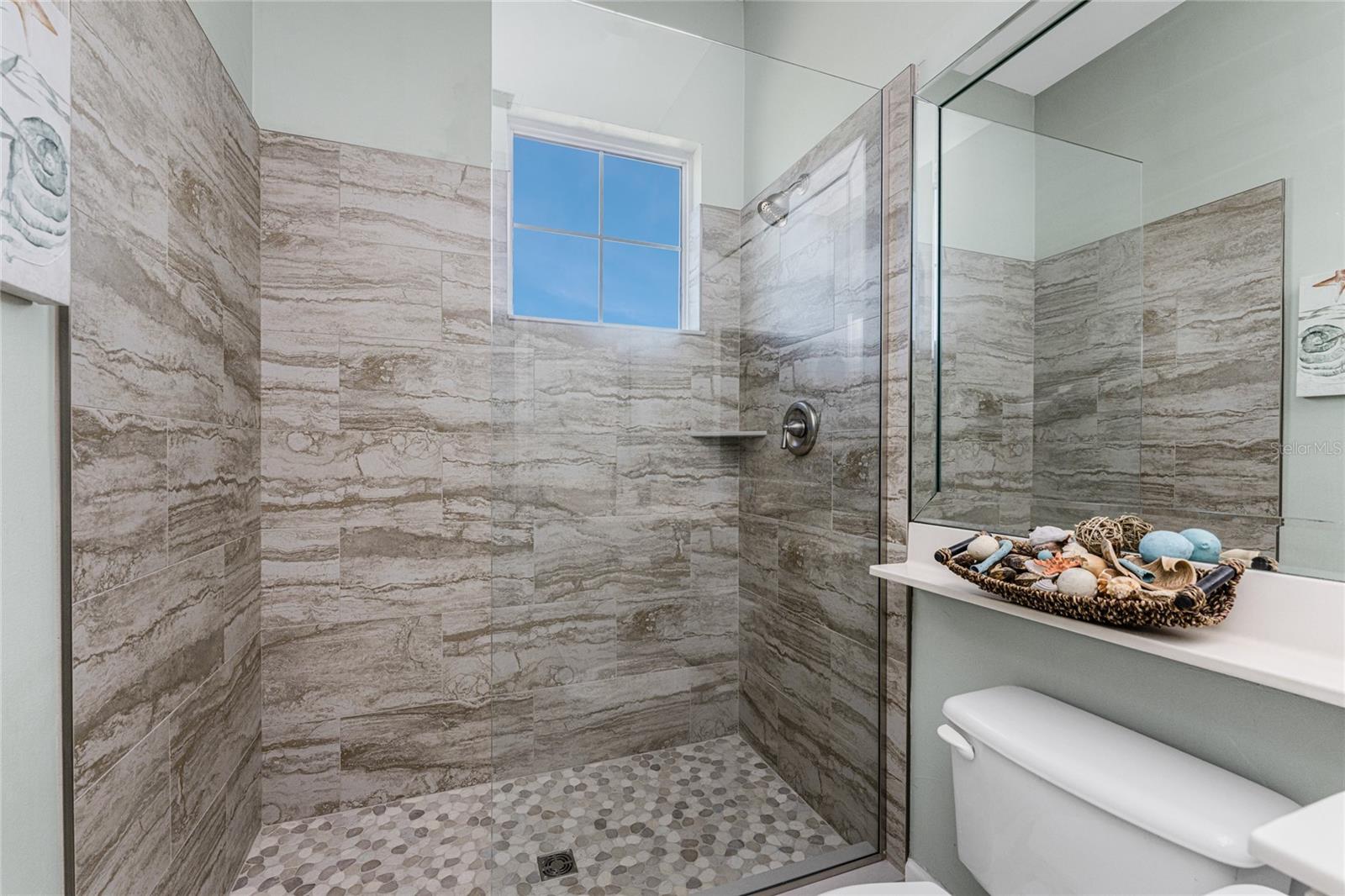 3464 SUNSET KEY CIR #103