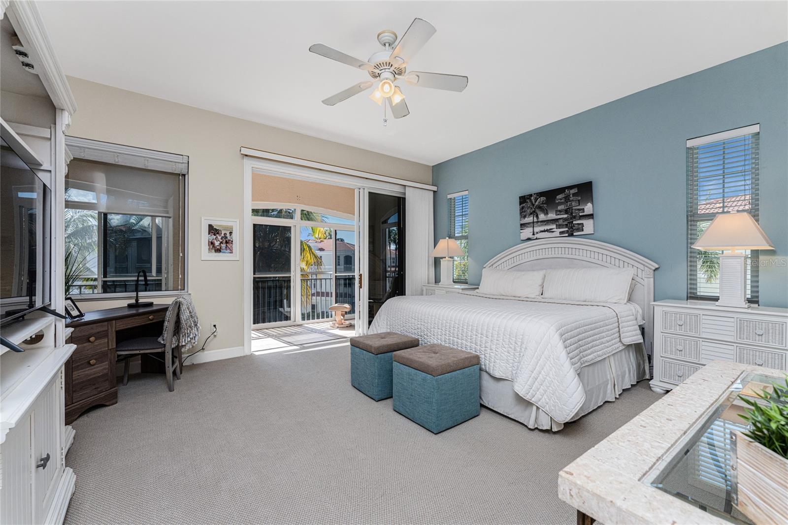 3464 SUNSET KEY CIR #103