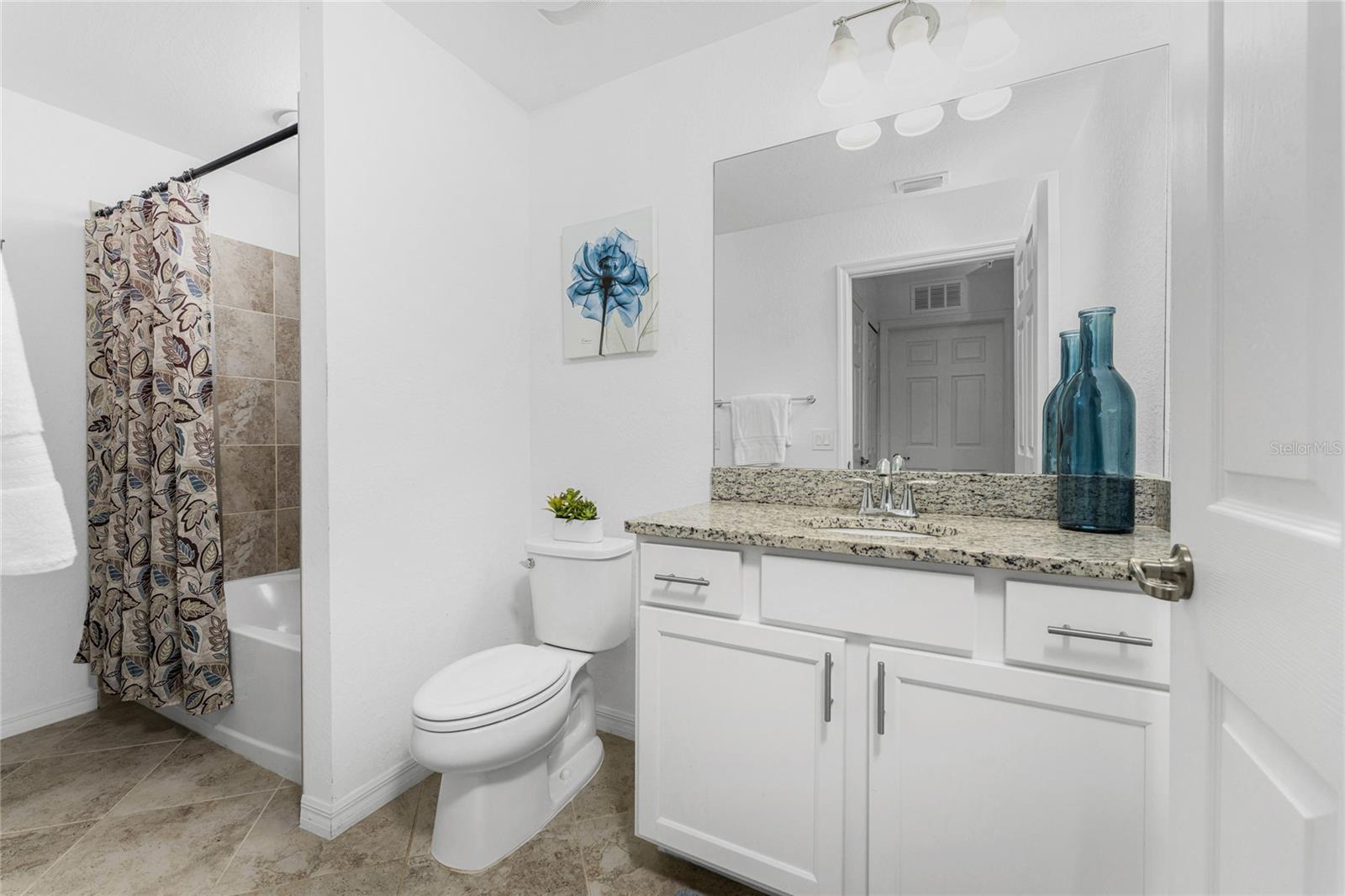 14091 HERITAGE LANDING BLVD #115