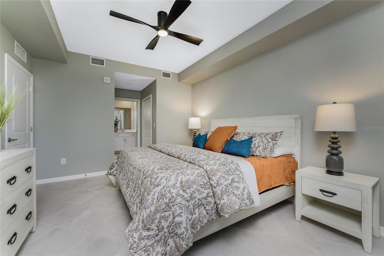 14267 HERITAGE LANDING BLVD #1212