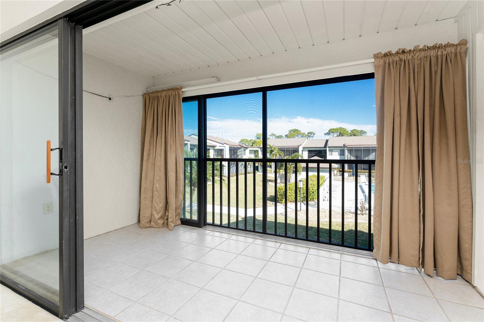 301 ISLAMORADA BLVD #22B