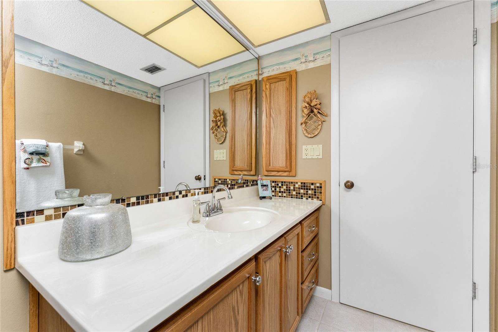 301 ISLAMORADA BLVD #22B