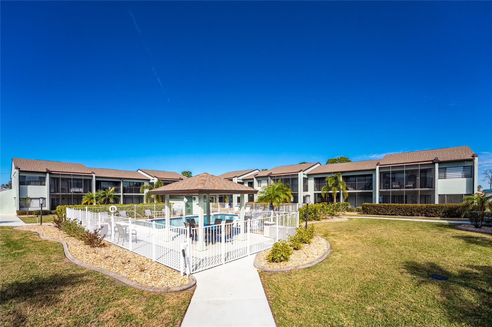 301 ISLAMORADA BLVD #22B