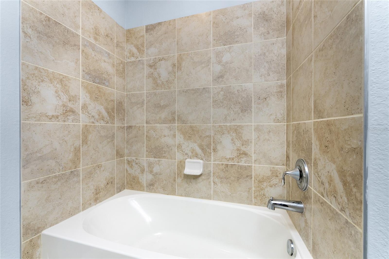 14051 HERITAGE LANDING BLVD #515