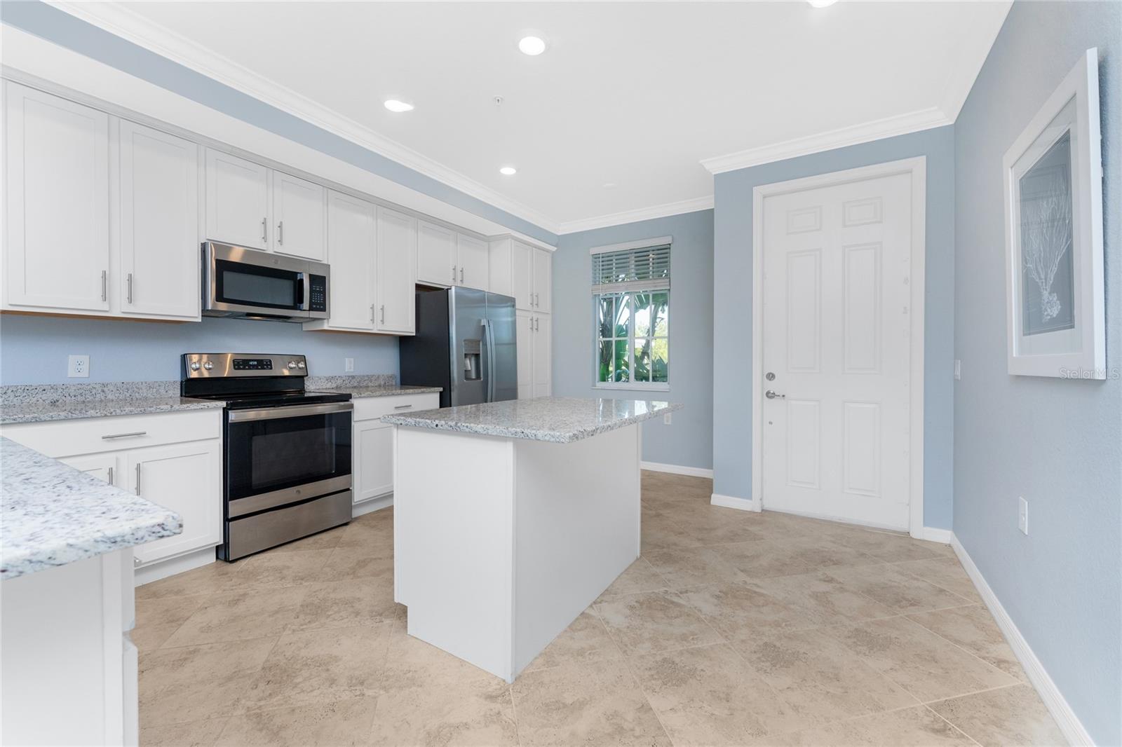 14051 HERITAGE LANDING BLVD #515