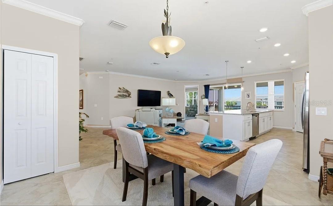 14017 BLACK BEAUTY DR #322