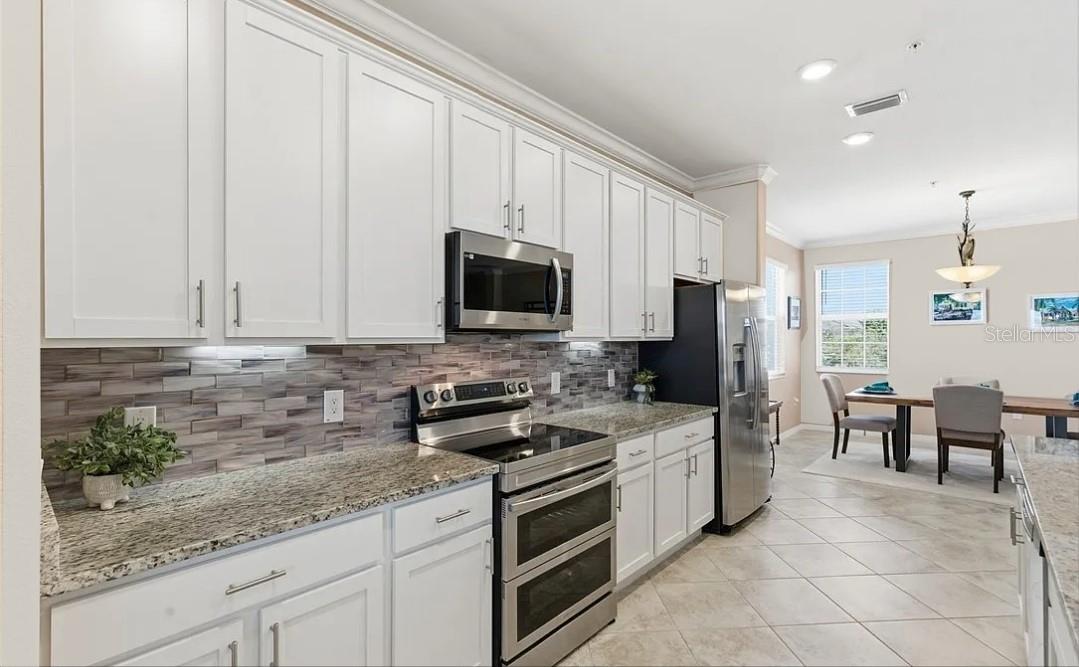 14017 BLACK BEAUTY DR #322