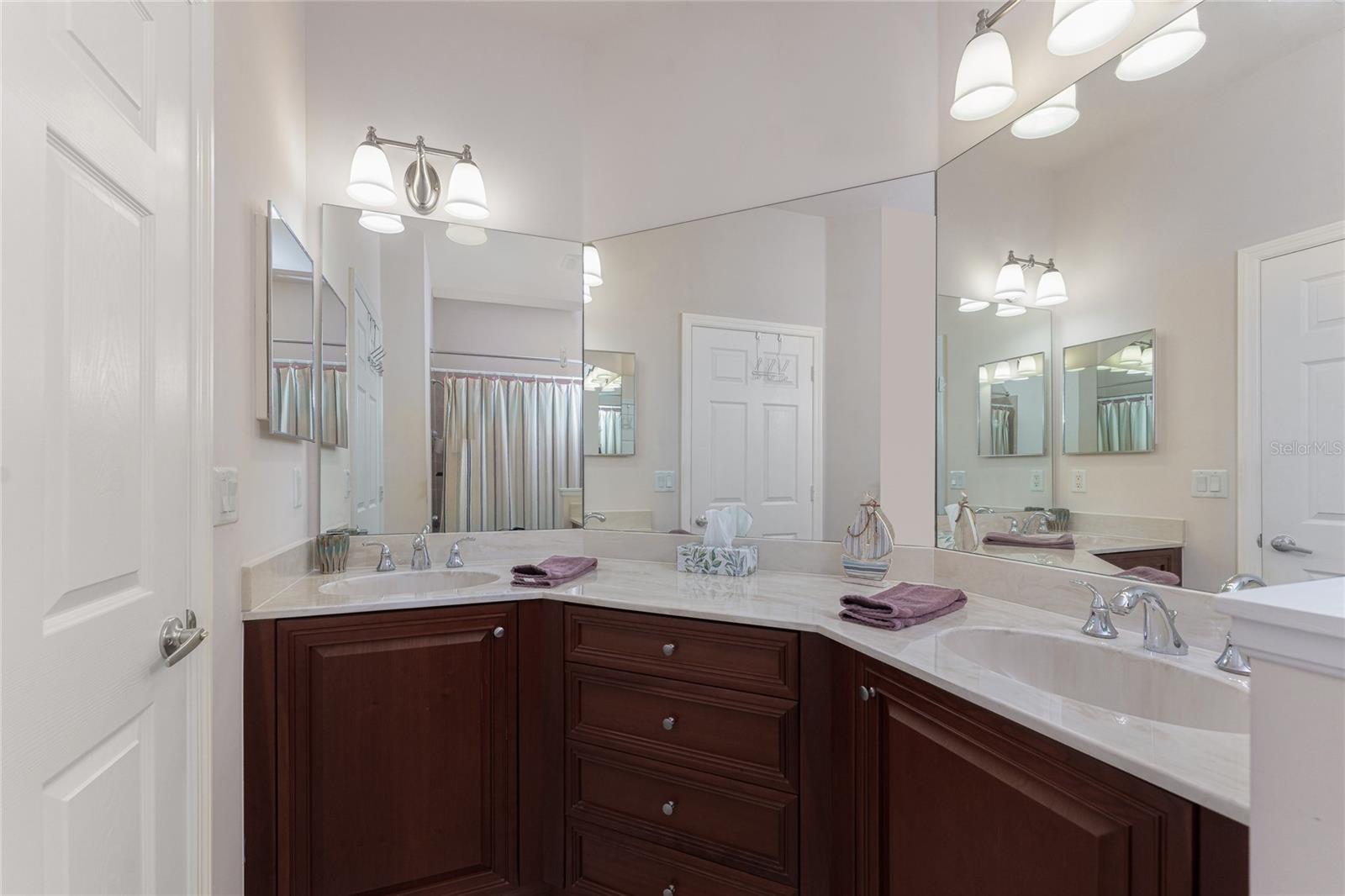 17200 ACAPULCO RD #123