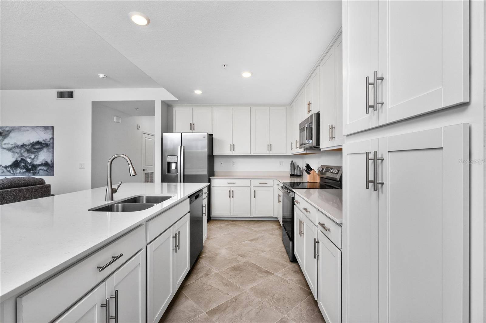 14201 HERITAGE LANDING BLVD #1316