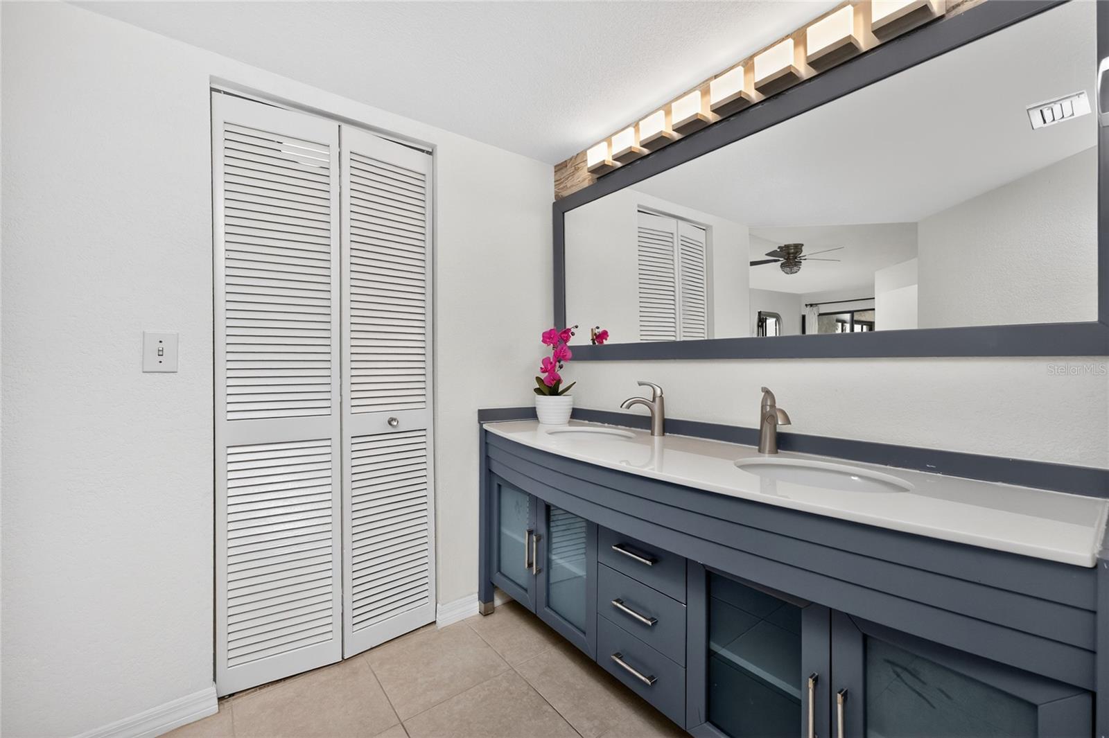 2601 W MARION AVE #42A