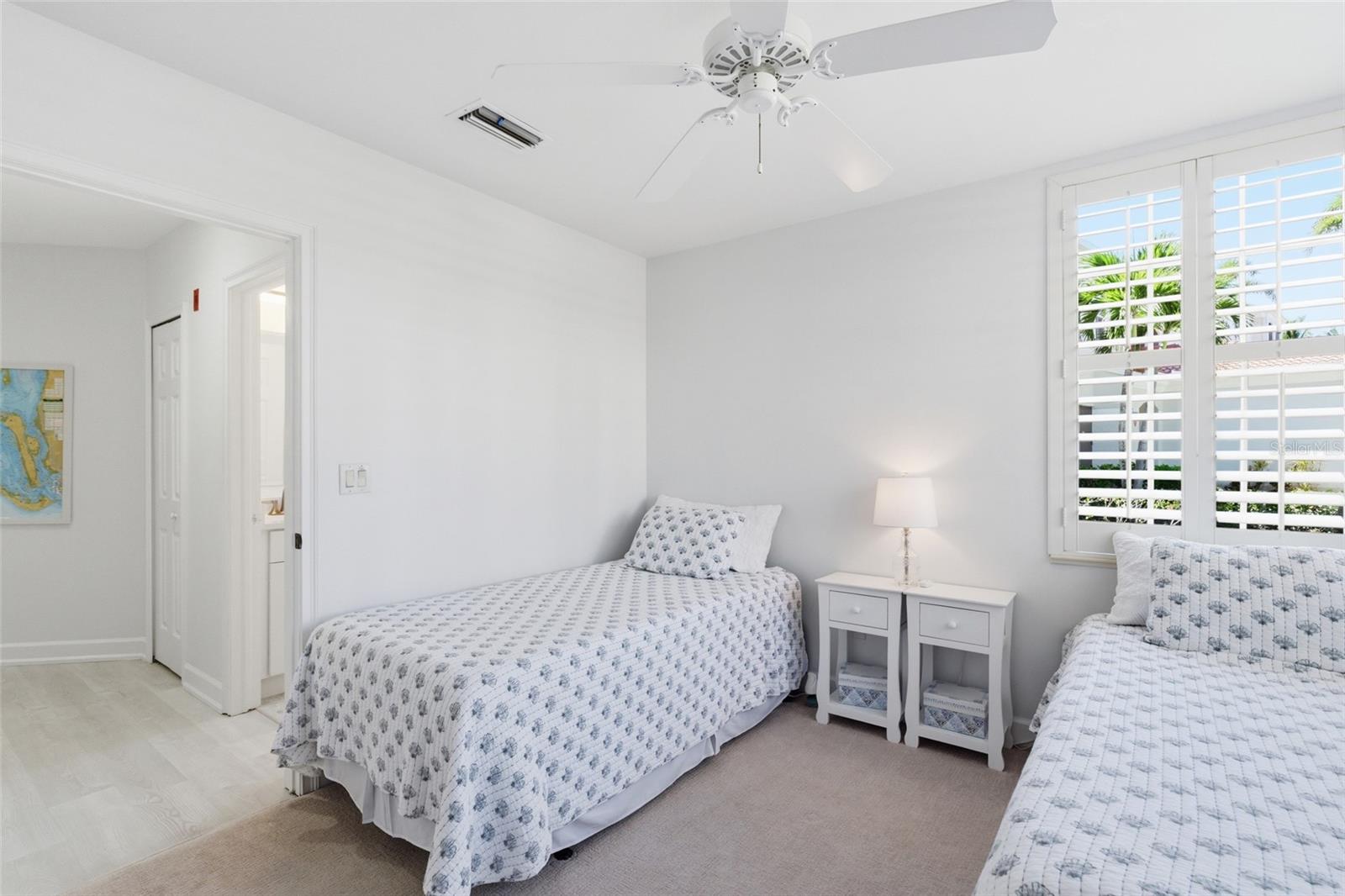 3450 SUNSET KEY CIR #101