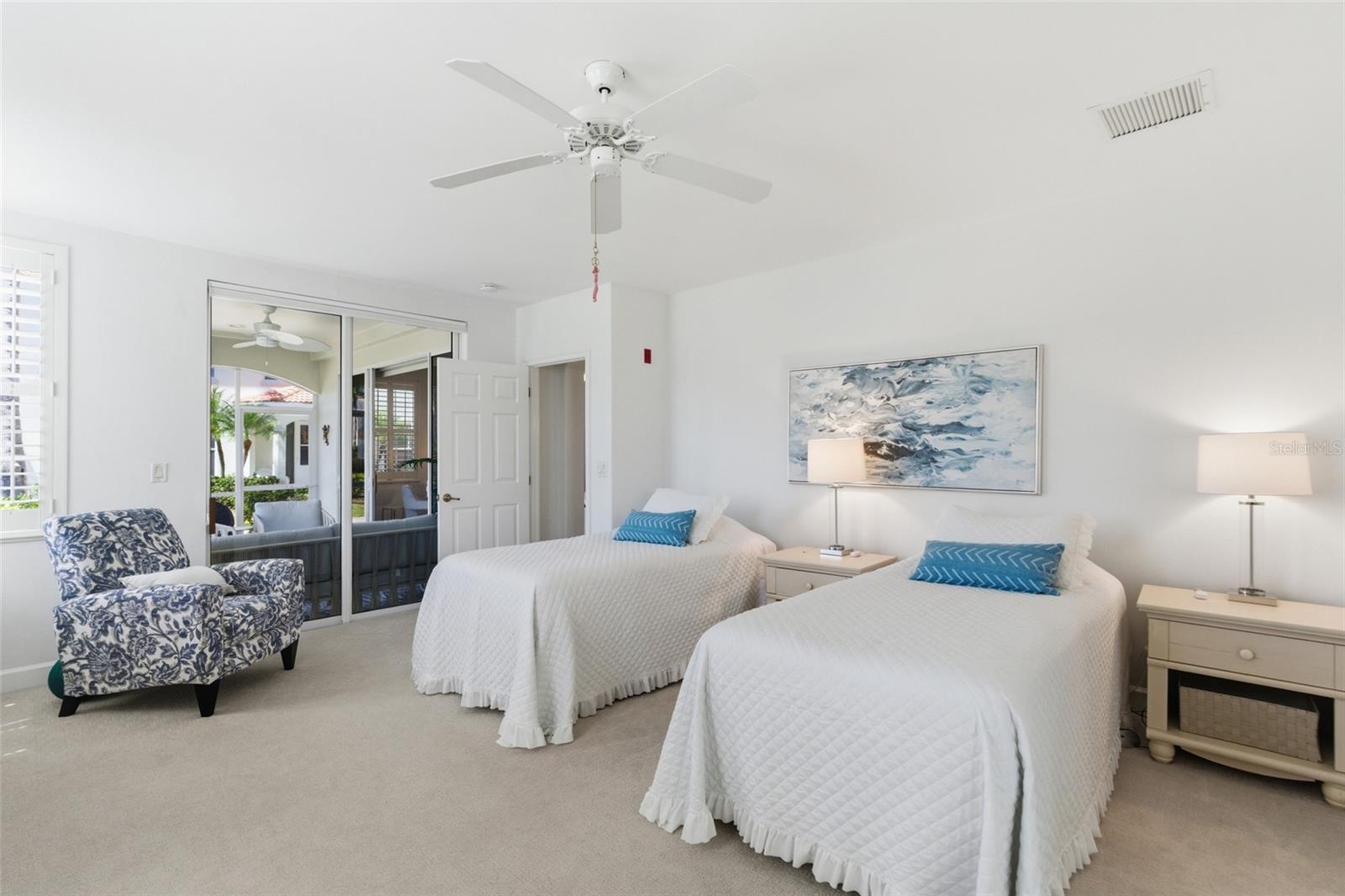 3450 SUNSET KEY CIR #101
