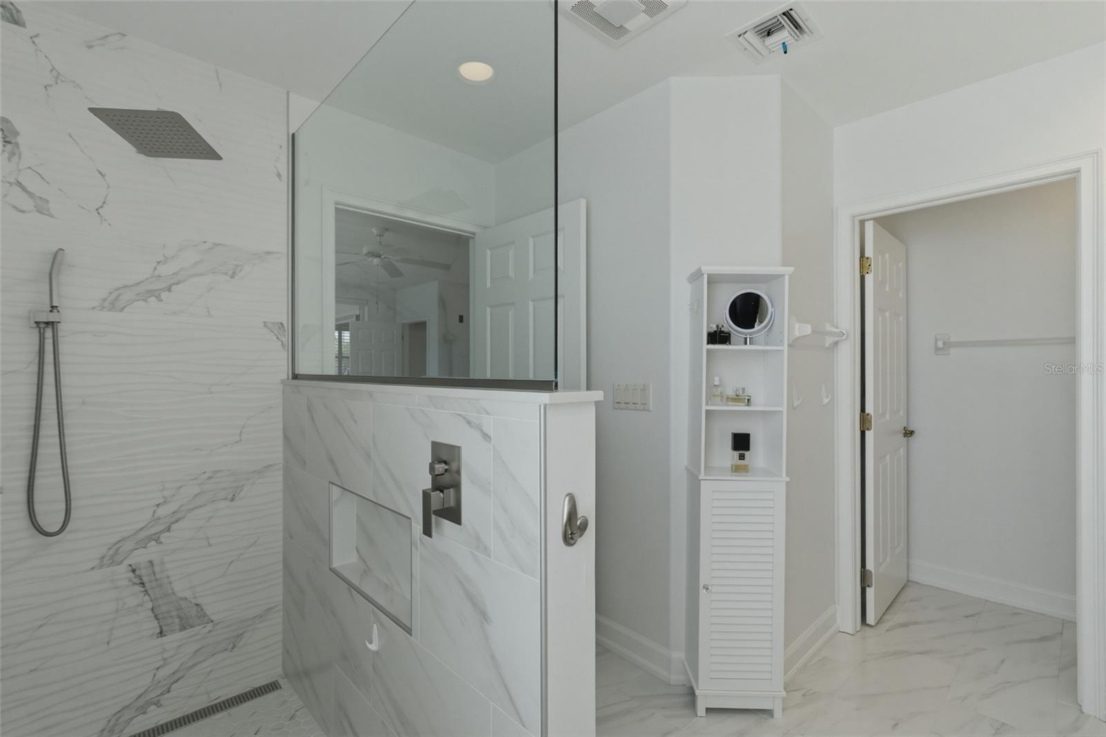 3450 SUNSET KEY CIR #101