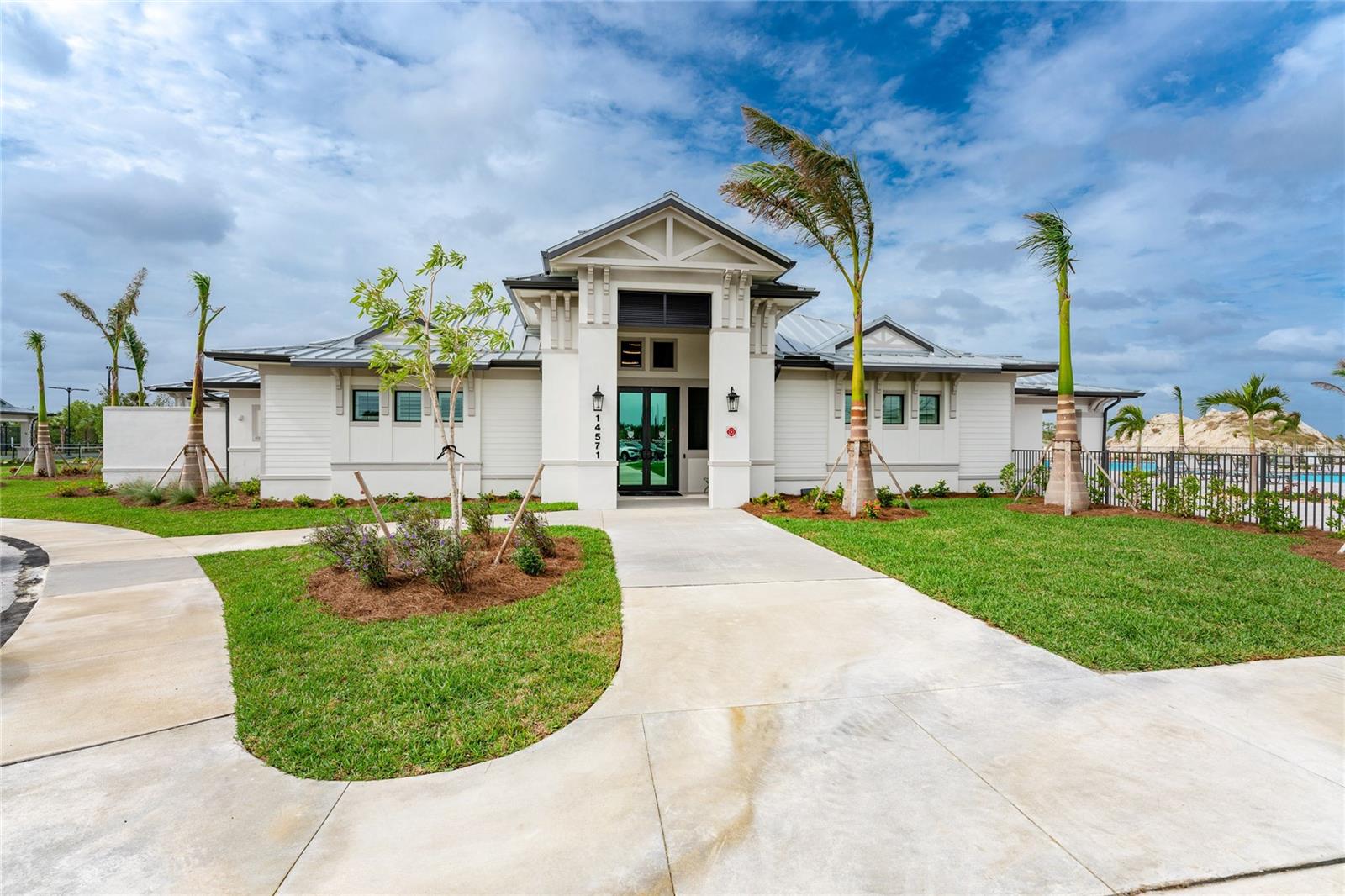 14141 HERITAGE LANDING BLVD #921