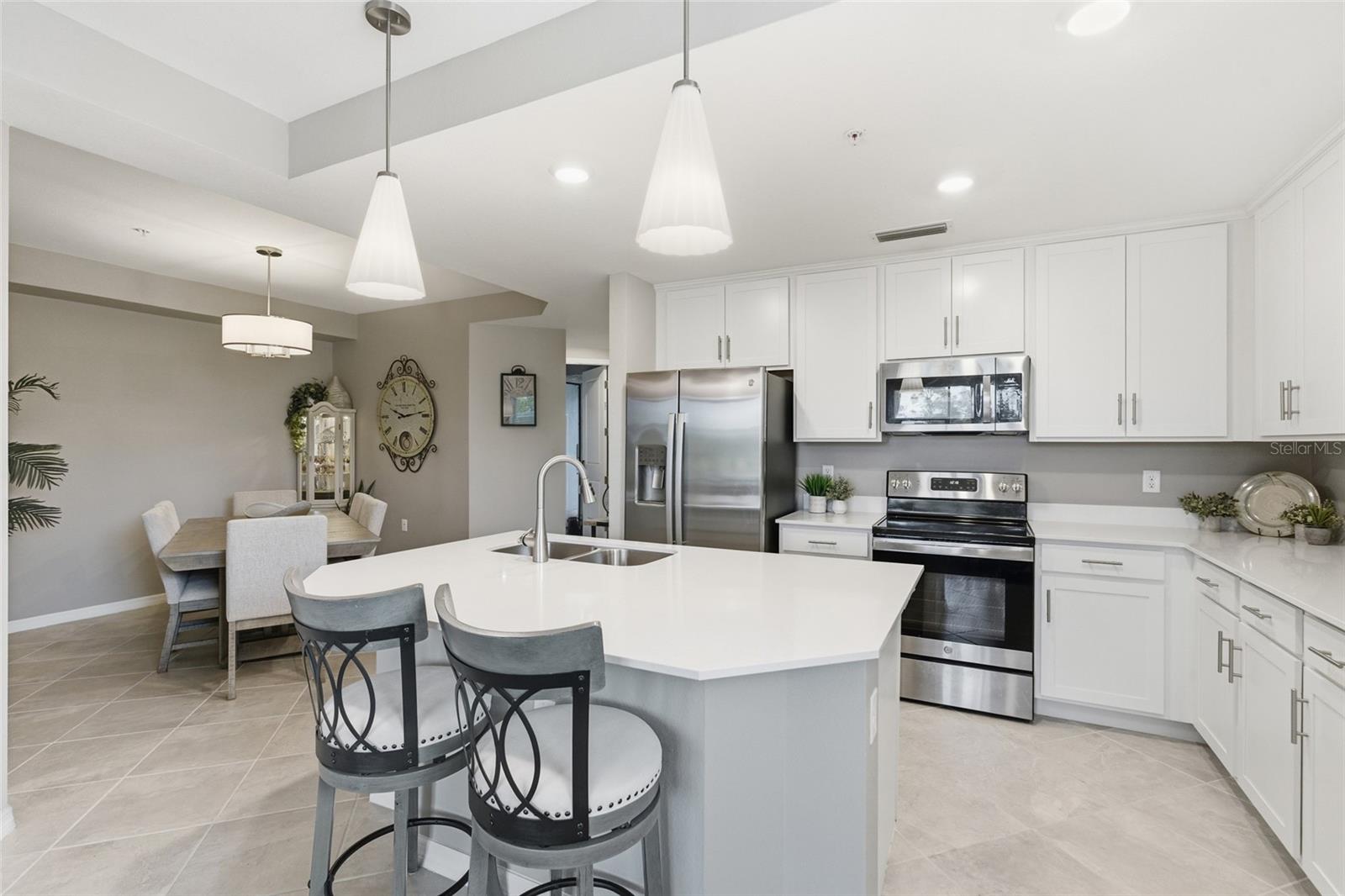 14151 HERITAGE LANDING BLVD #1011