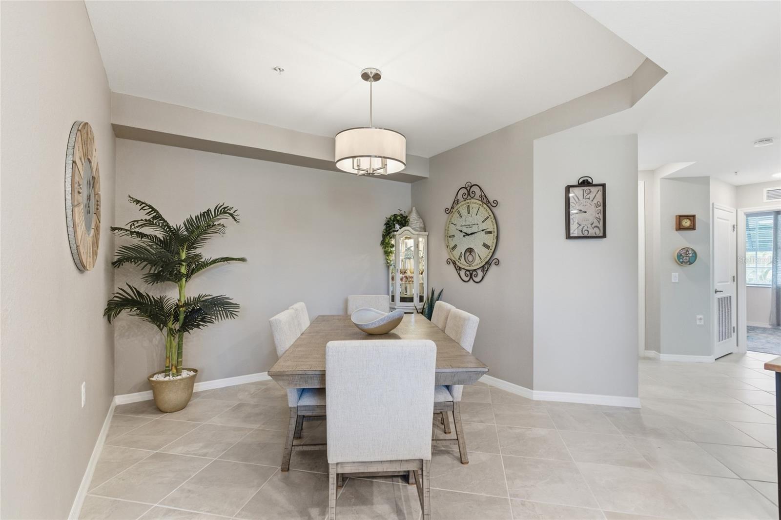 14151 HERITAGE LANDING BLVD #1011