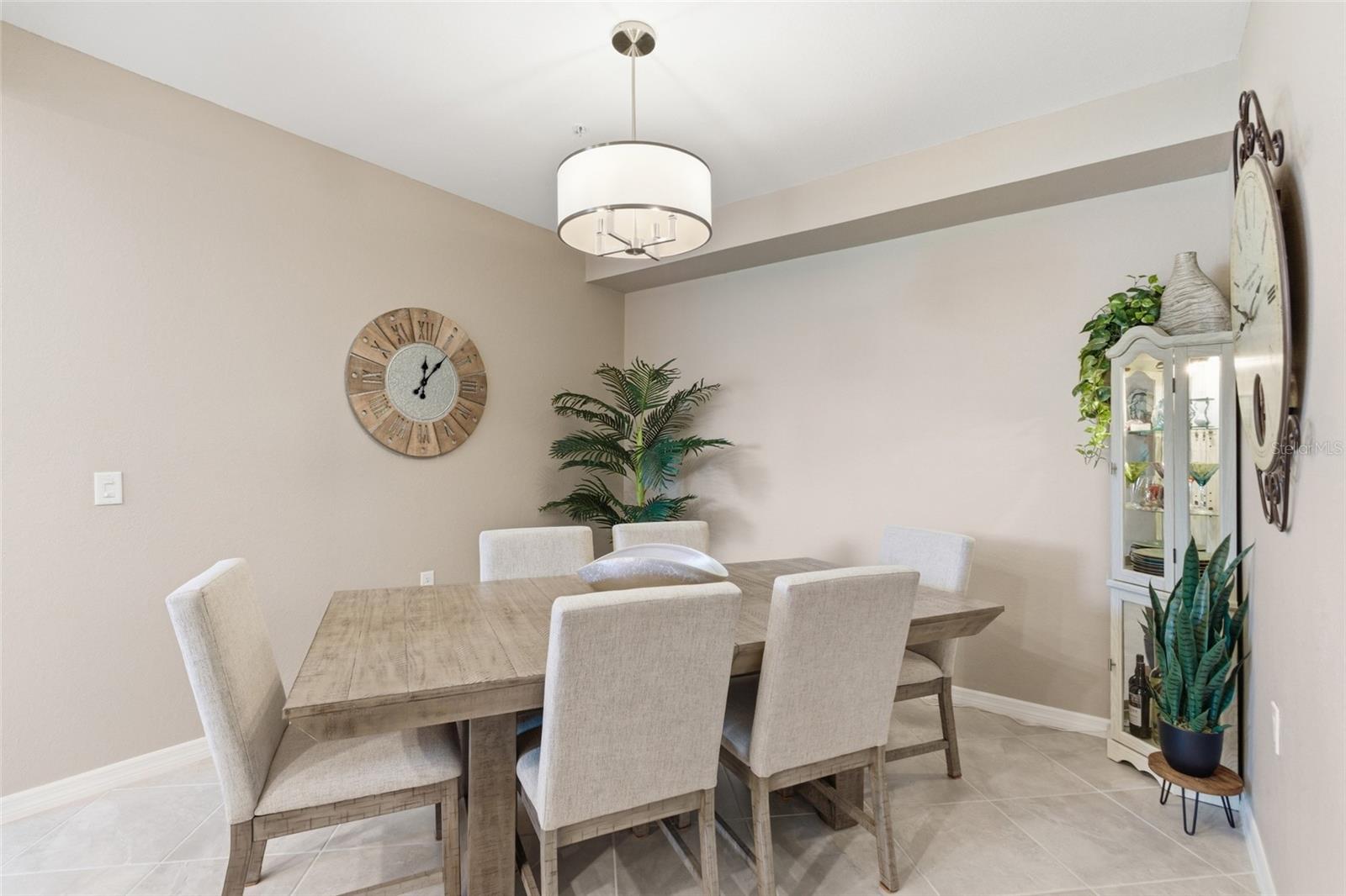 14151 HERITAGE LANDING BLVD #1011