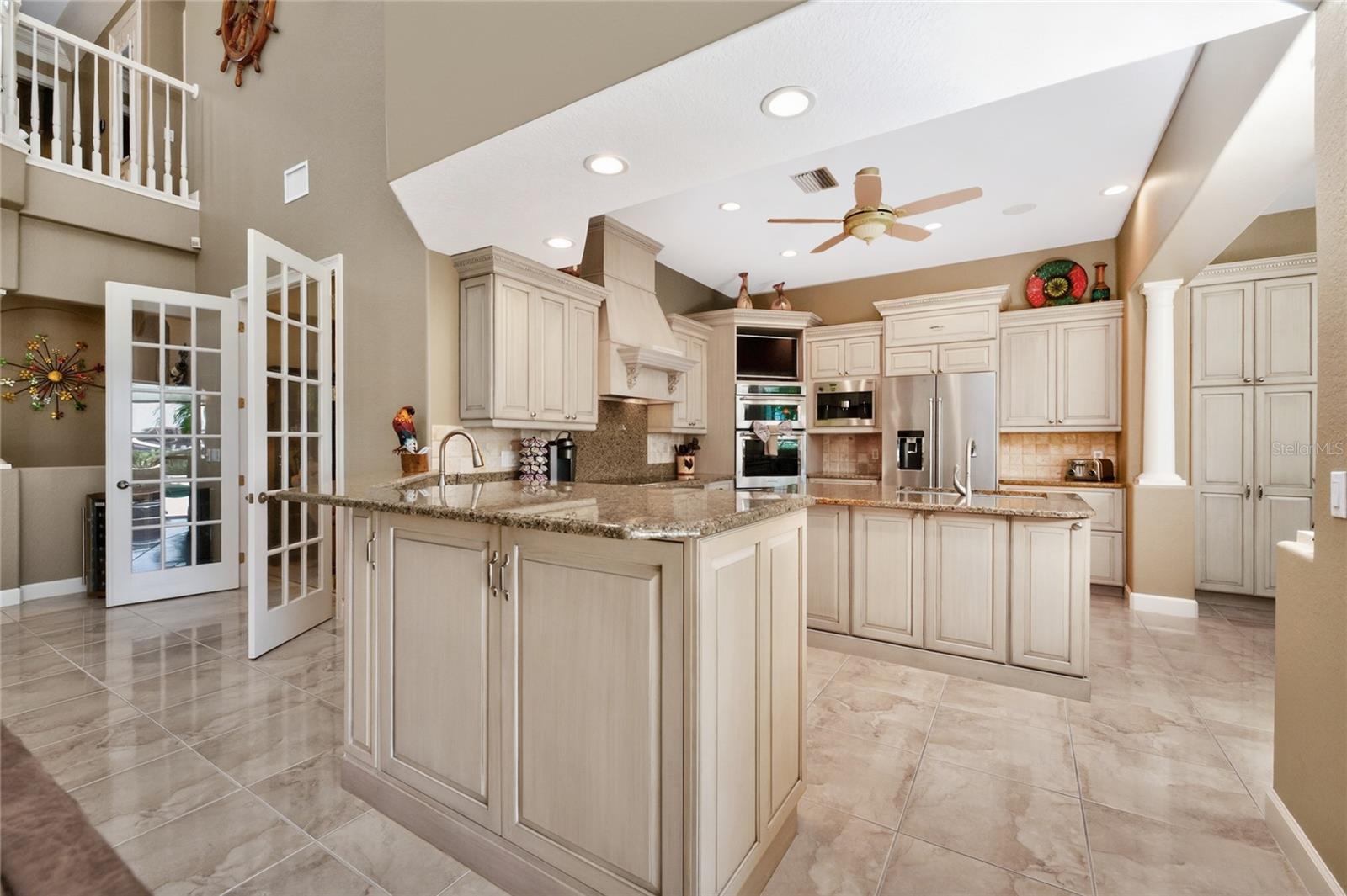 3213 SUNSET KEY CIR