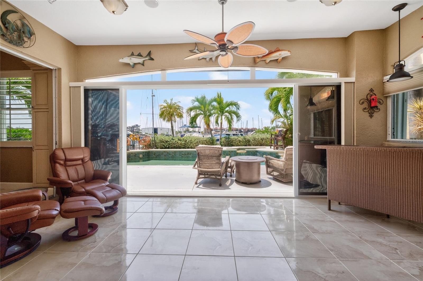 3213 SUNSET KEY CIR