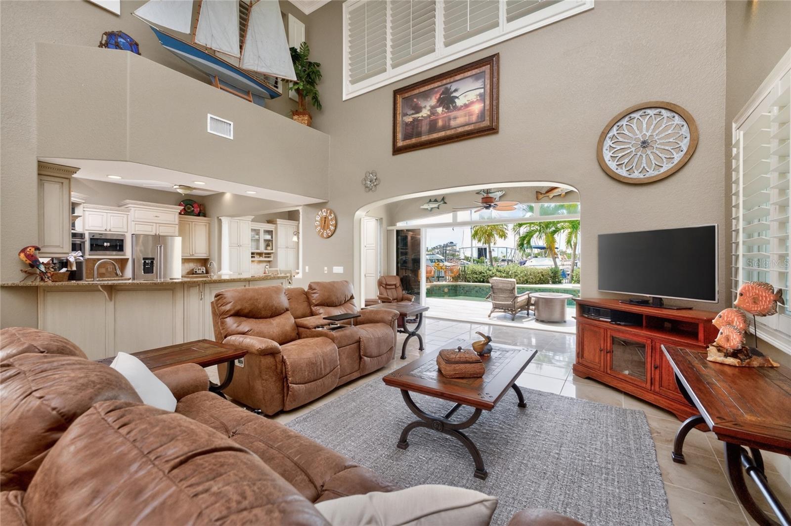 3213 SUNSET KEY CIR