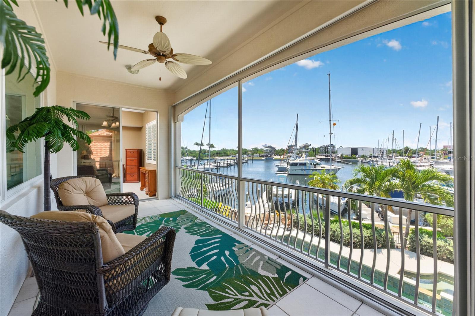 3213 SUNSET KEY CIR