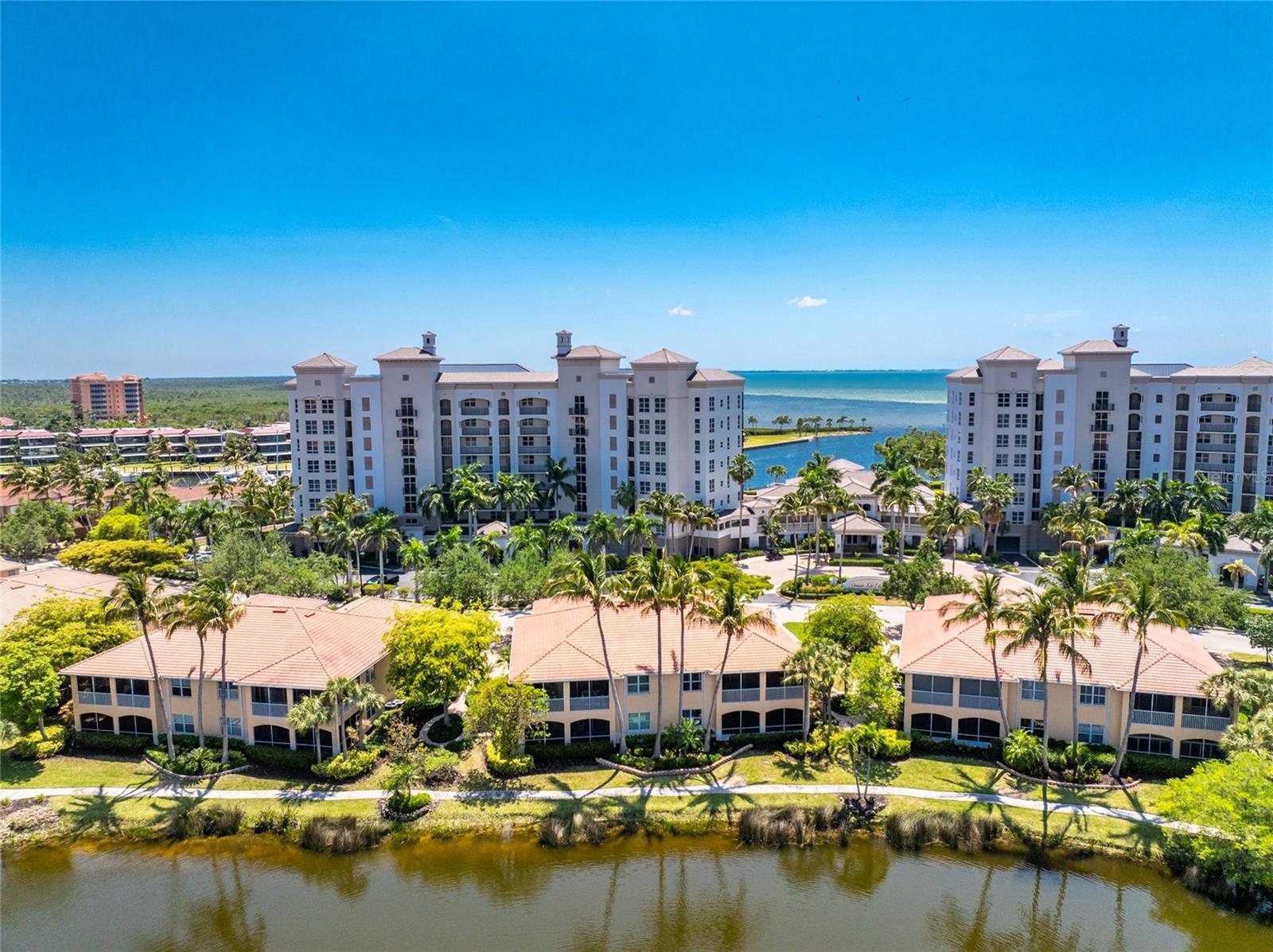 3316 SUNSET KEY CIR #D