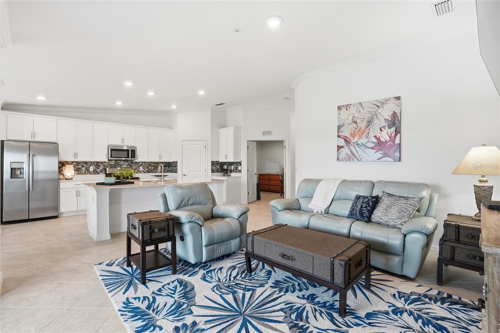 14184 HERITAGE LANDING BLVD #525