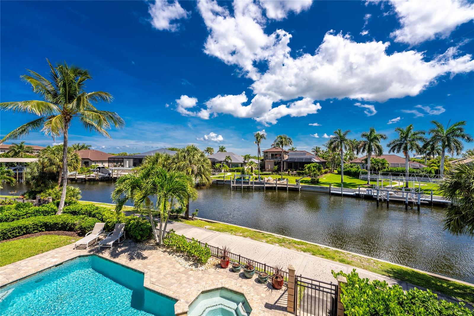 3341 SUNSET KEY CIR