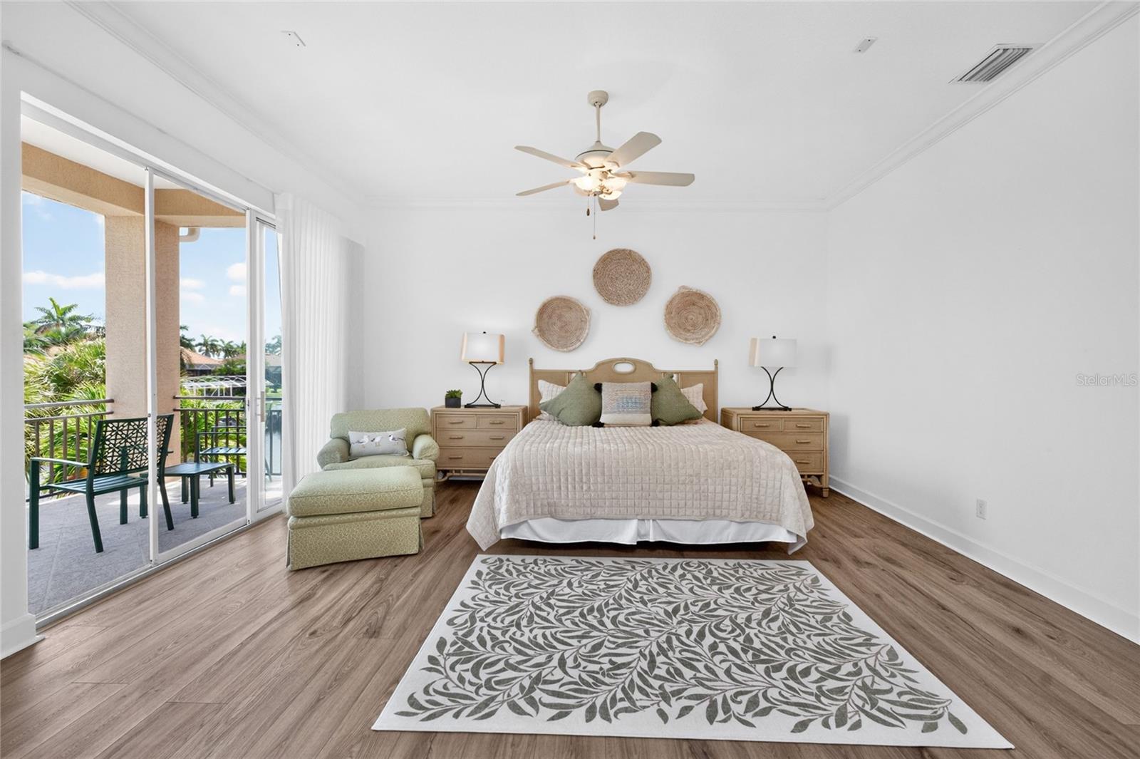3341 SUNSET KEY CIR