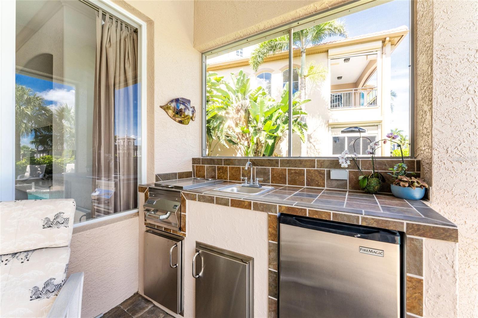 3341 SUNSET KEY CIR