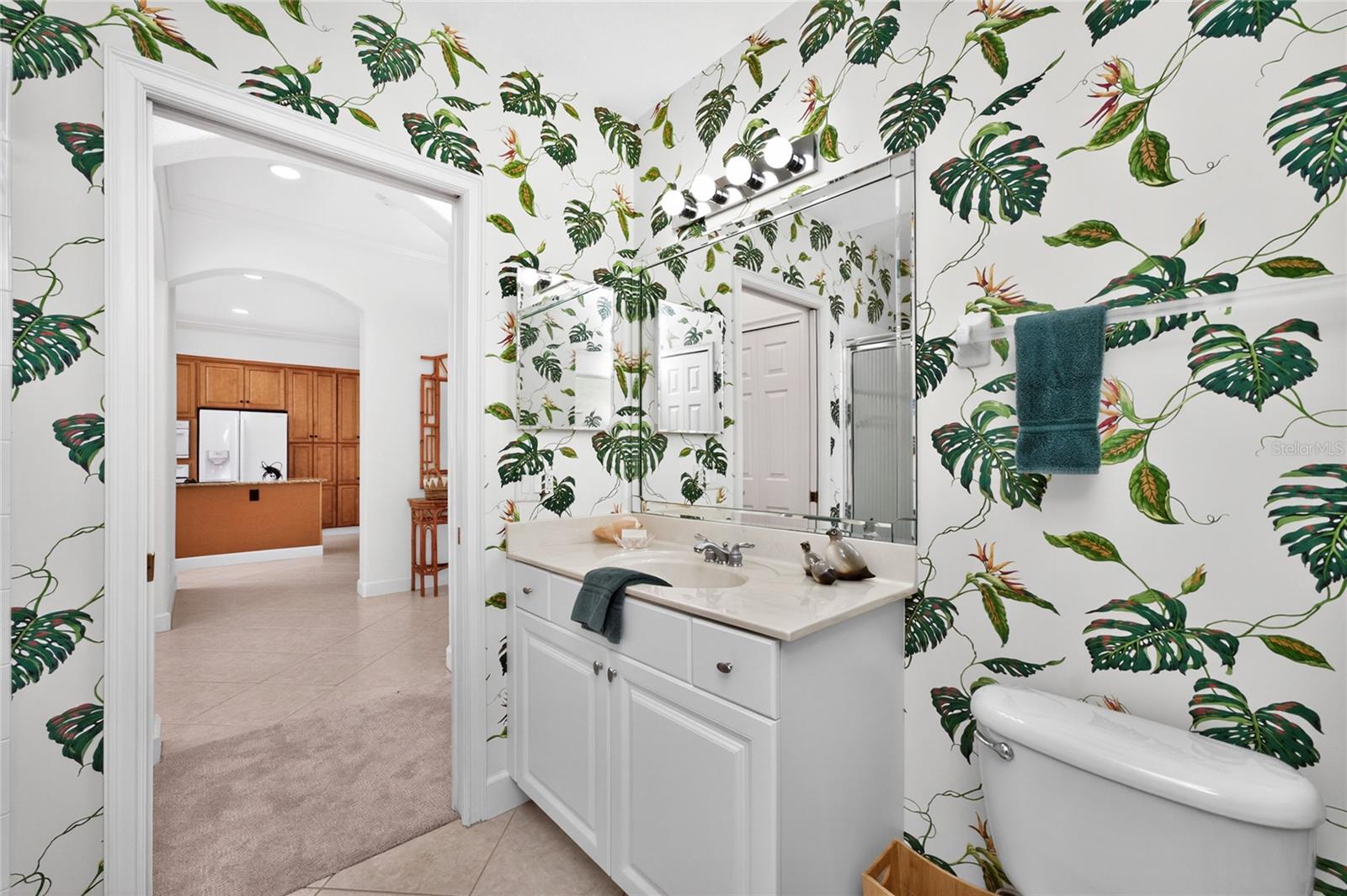 3341 SUNSET KEY CIR