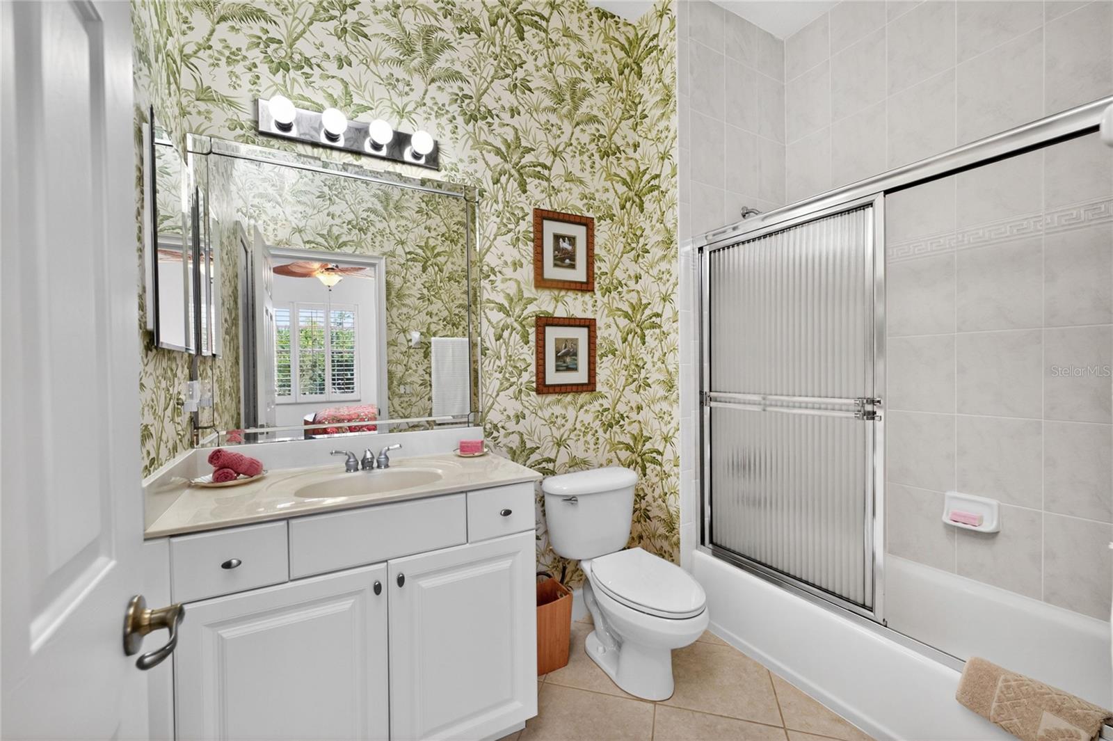 3341 SUNSET KEY CIR