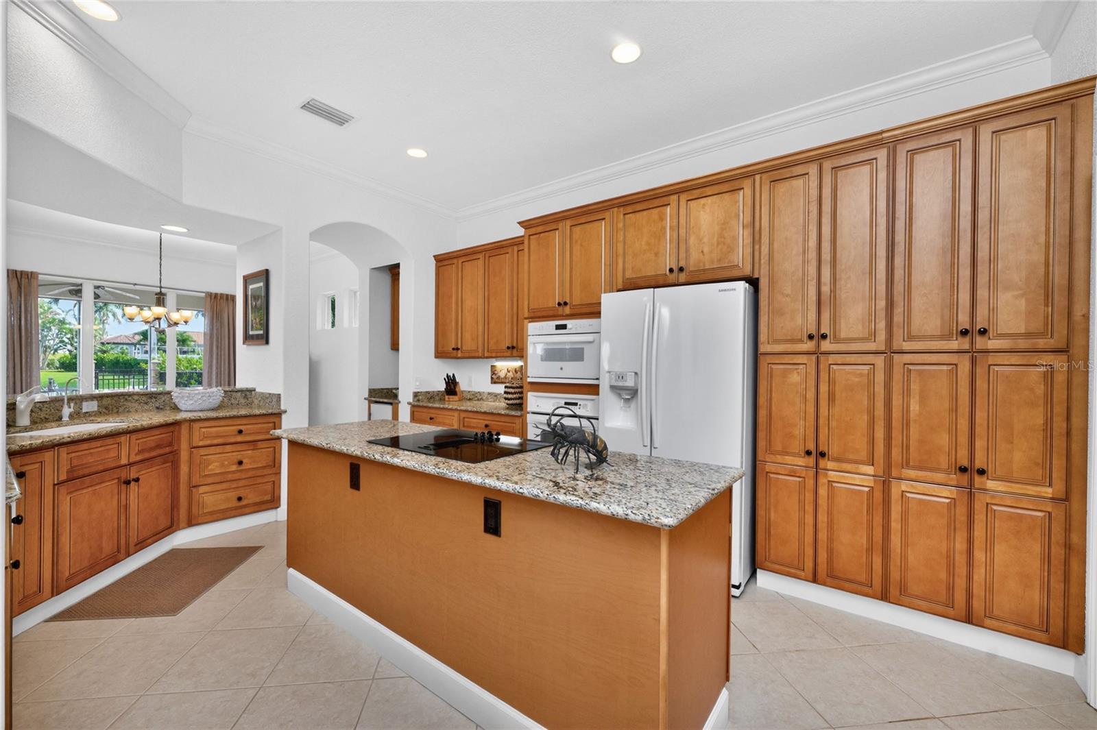 3341 SUNSET KEY CIR