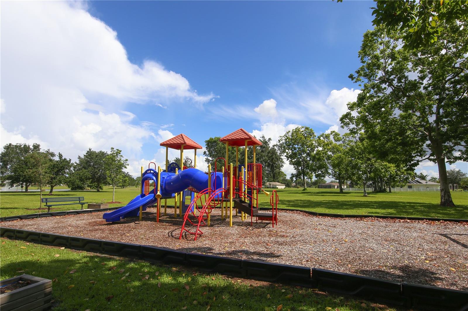25051 DOREDO DR