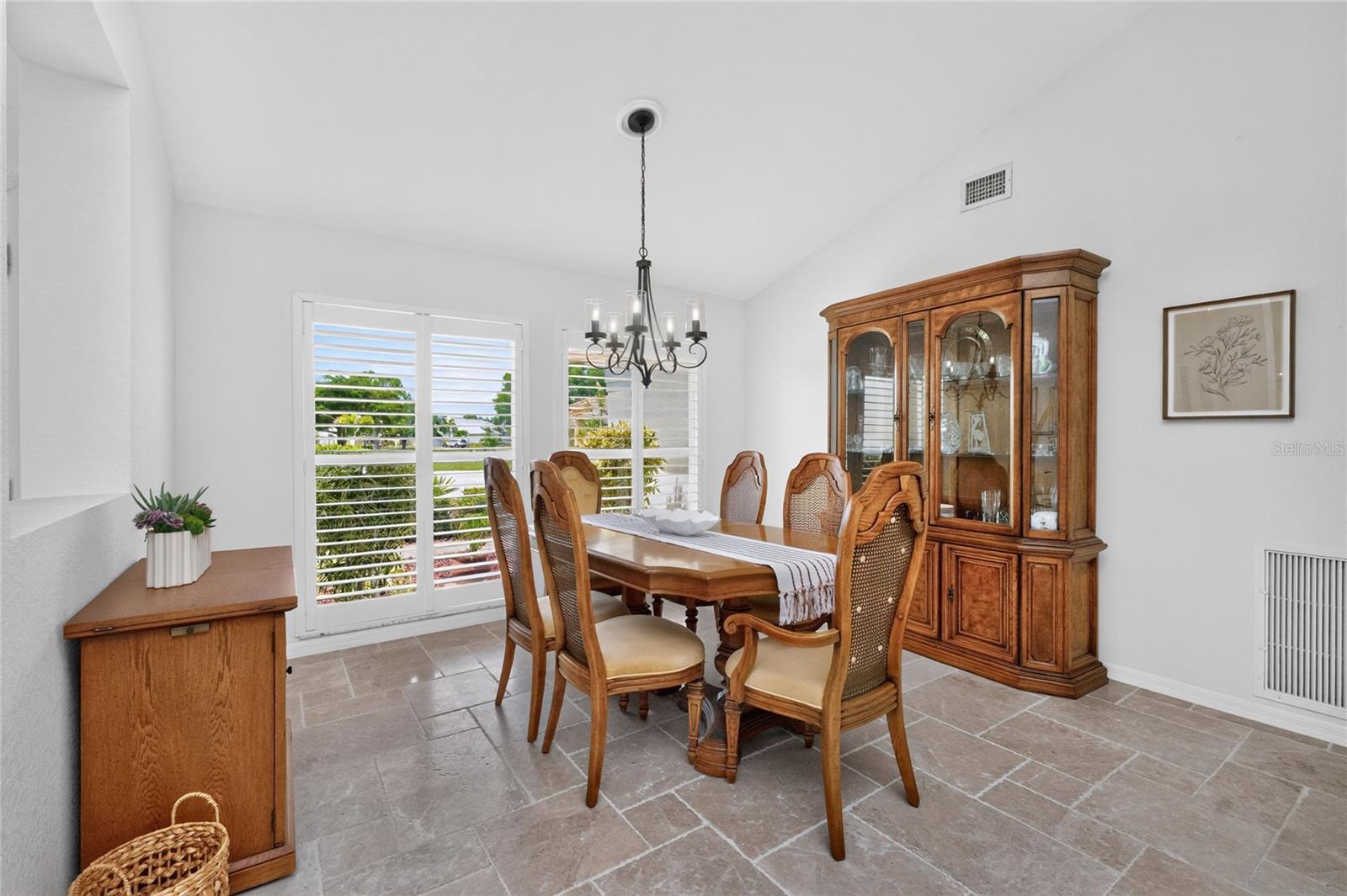 6011 KEY LARGO CIR