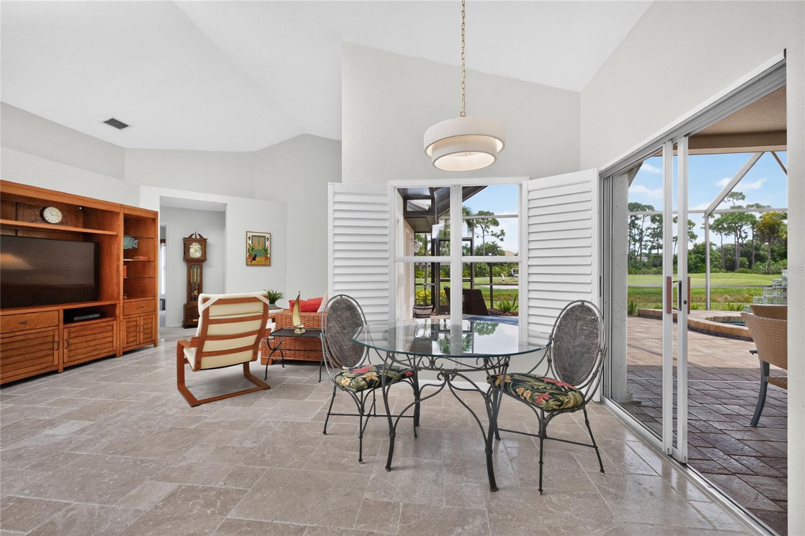 6011 KEY LARGO CIR
