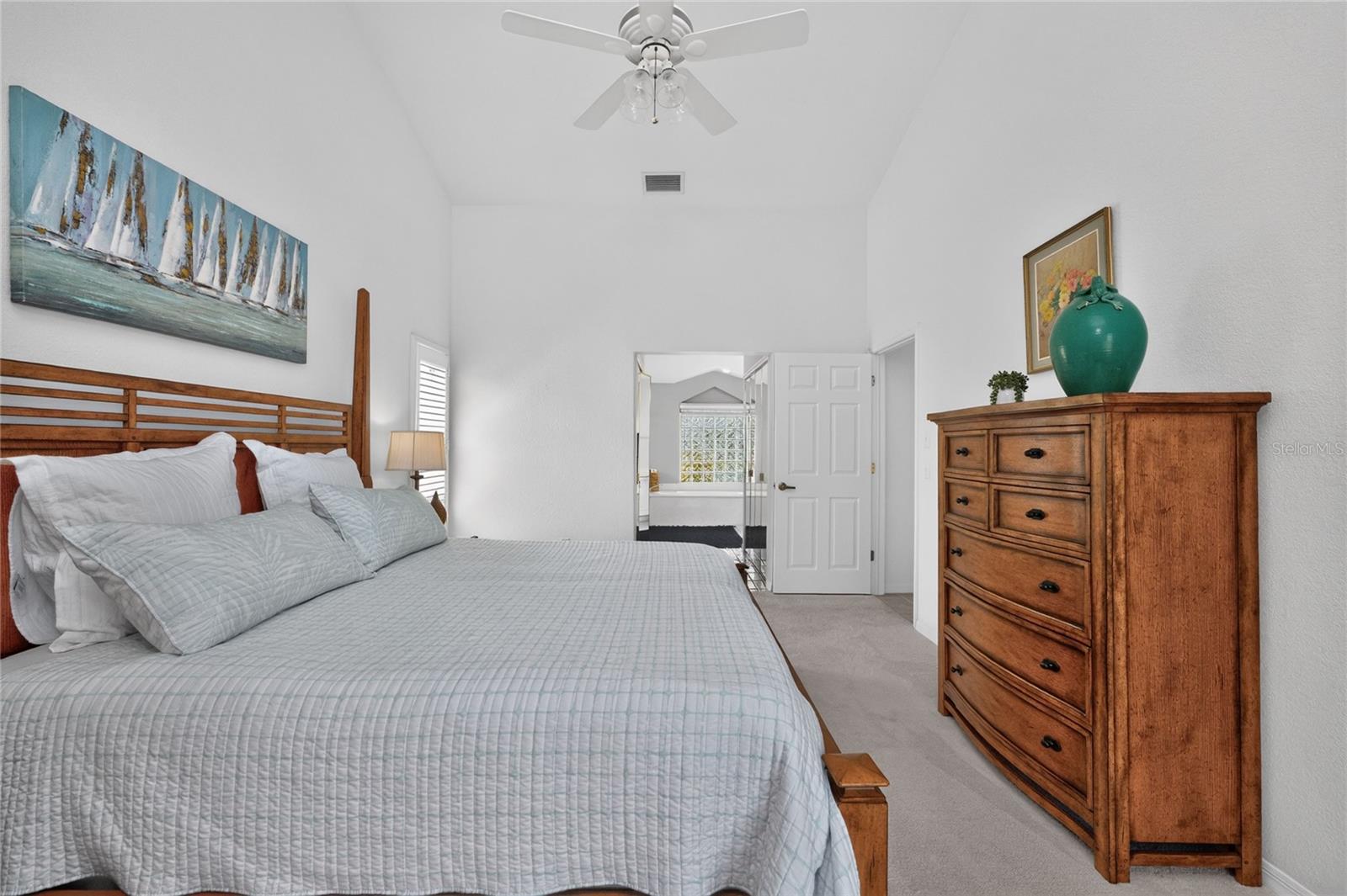 6011 KEY LARGO CIR