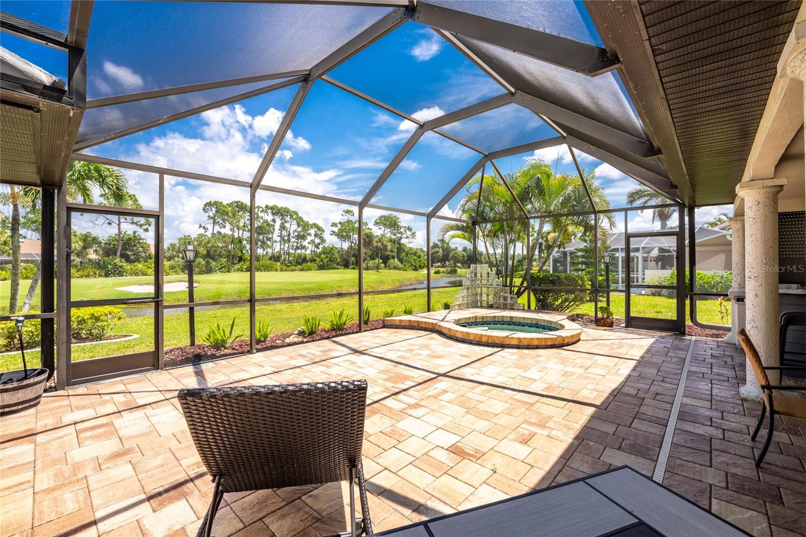 6011 KEY LARGO CIR