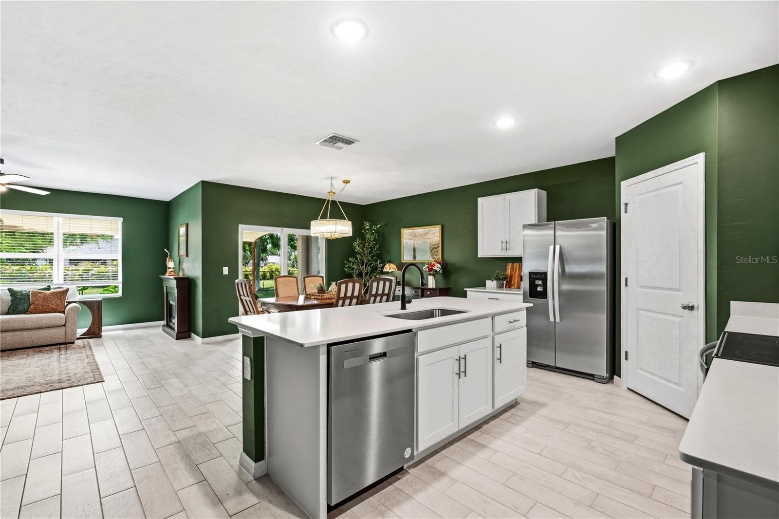 25479 ORESTO CT