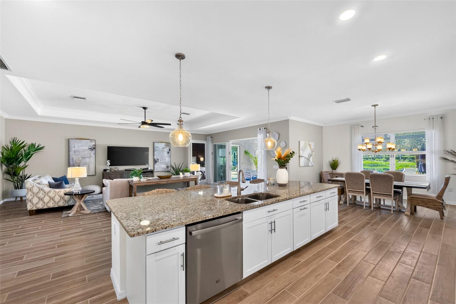 25043 GOLDEN FERN DR
