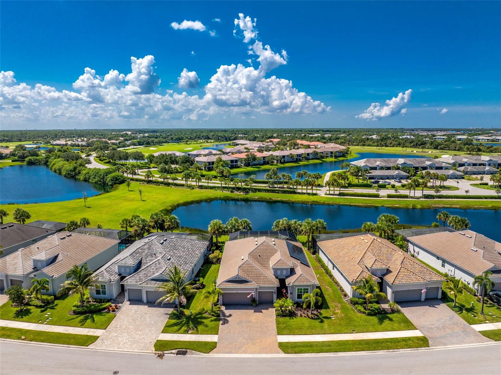 25043 GOLDEN FERN DR