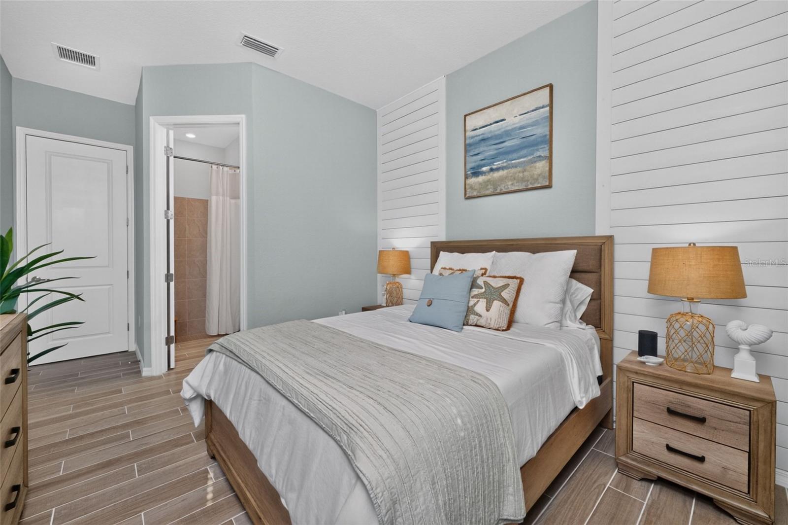 25043 GOLDEN FERN DR