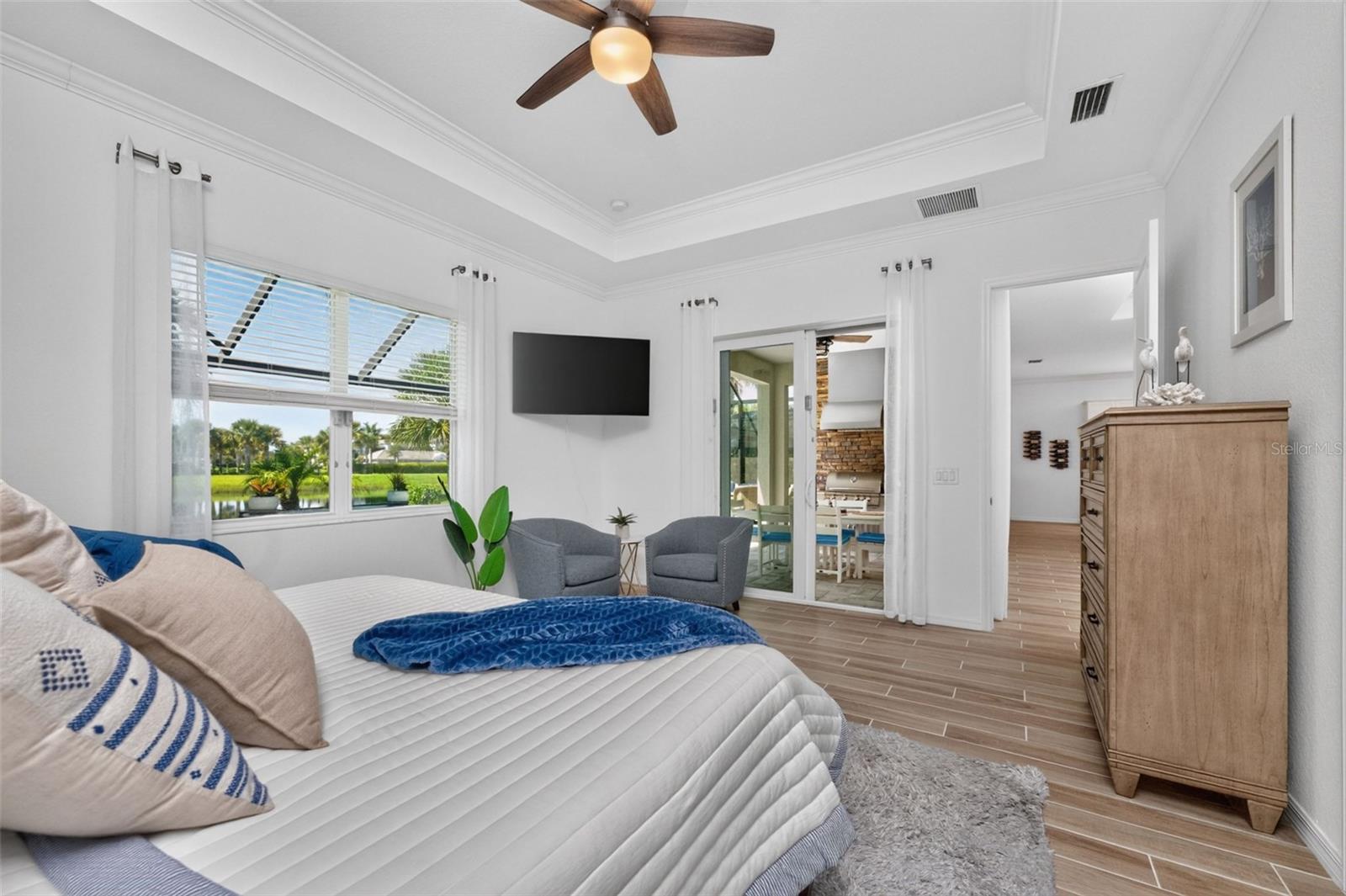25043 GOLDEN FERN DR